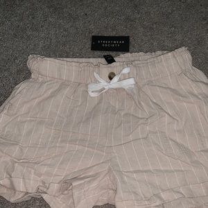 Casual Shorts Dusty Pink White Striped Size Large